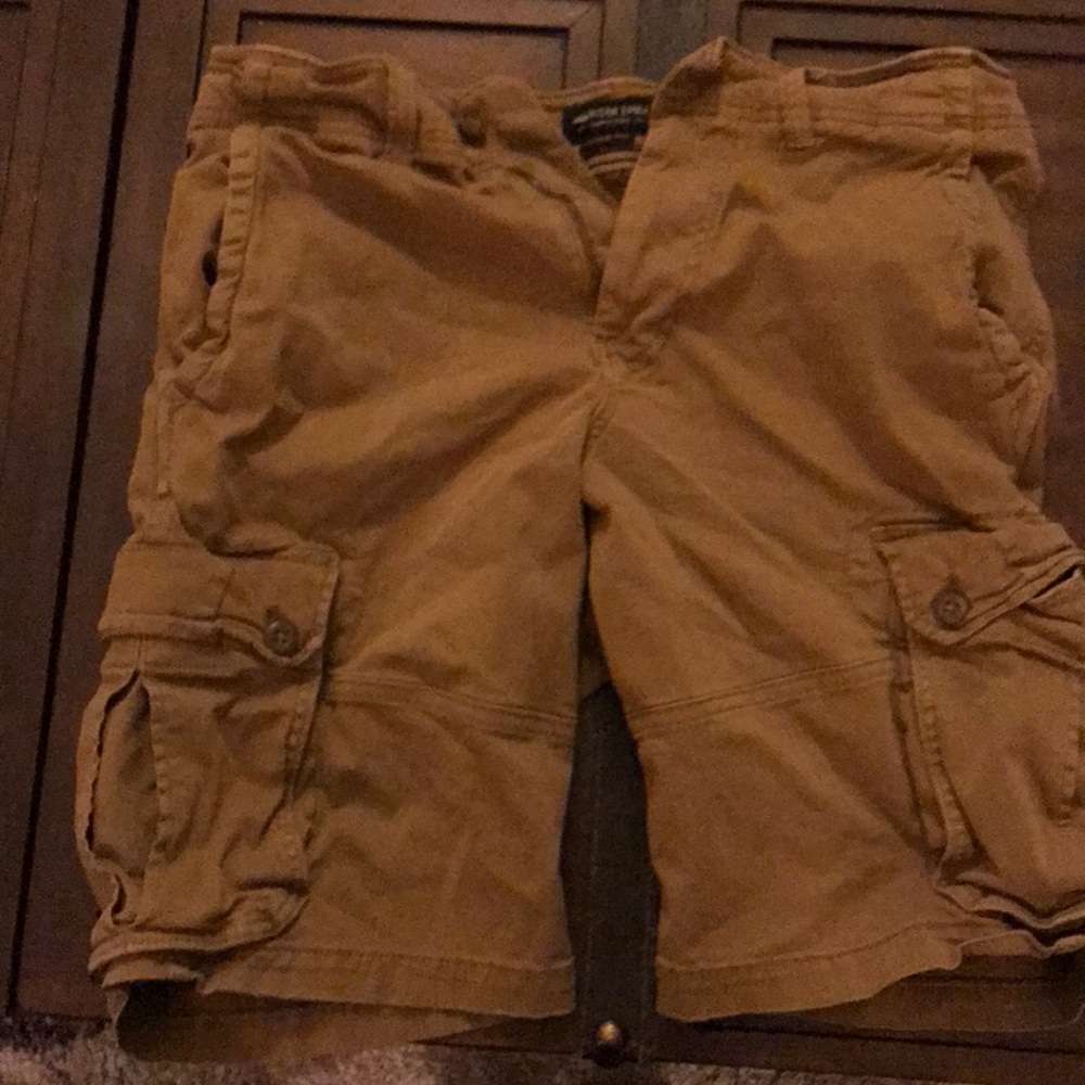 AEO cargo shorts